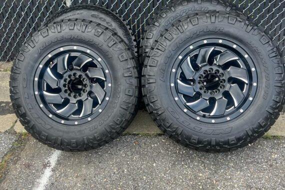 j and r (19) New Tire